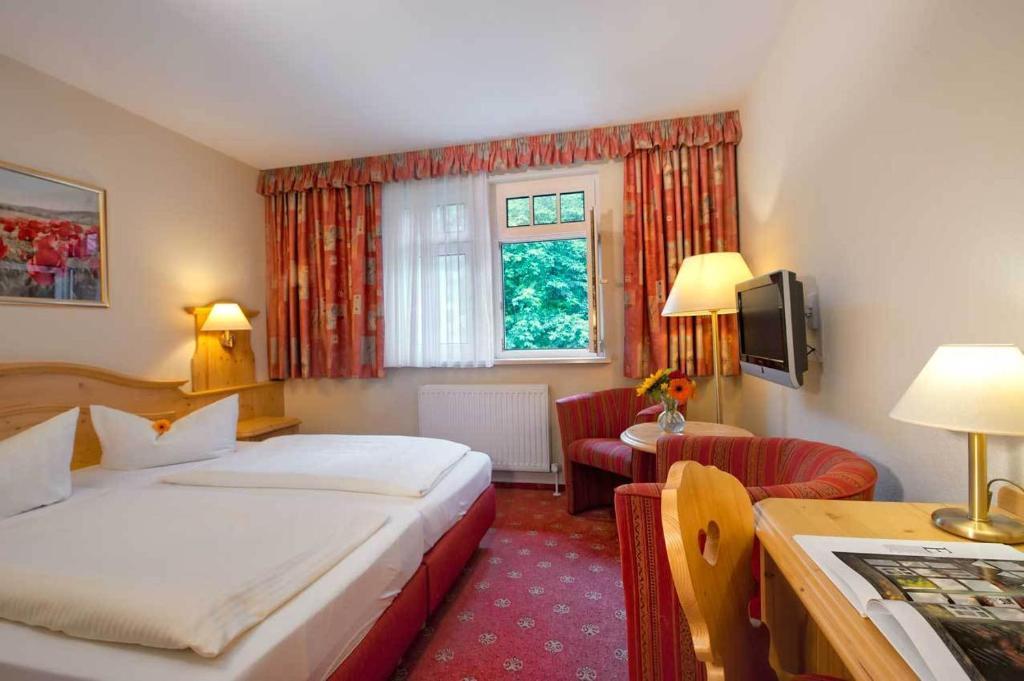 Kurpark Flair Hotel Im Ilsetal 일젠부르크 외부 사진